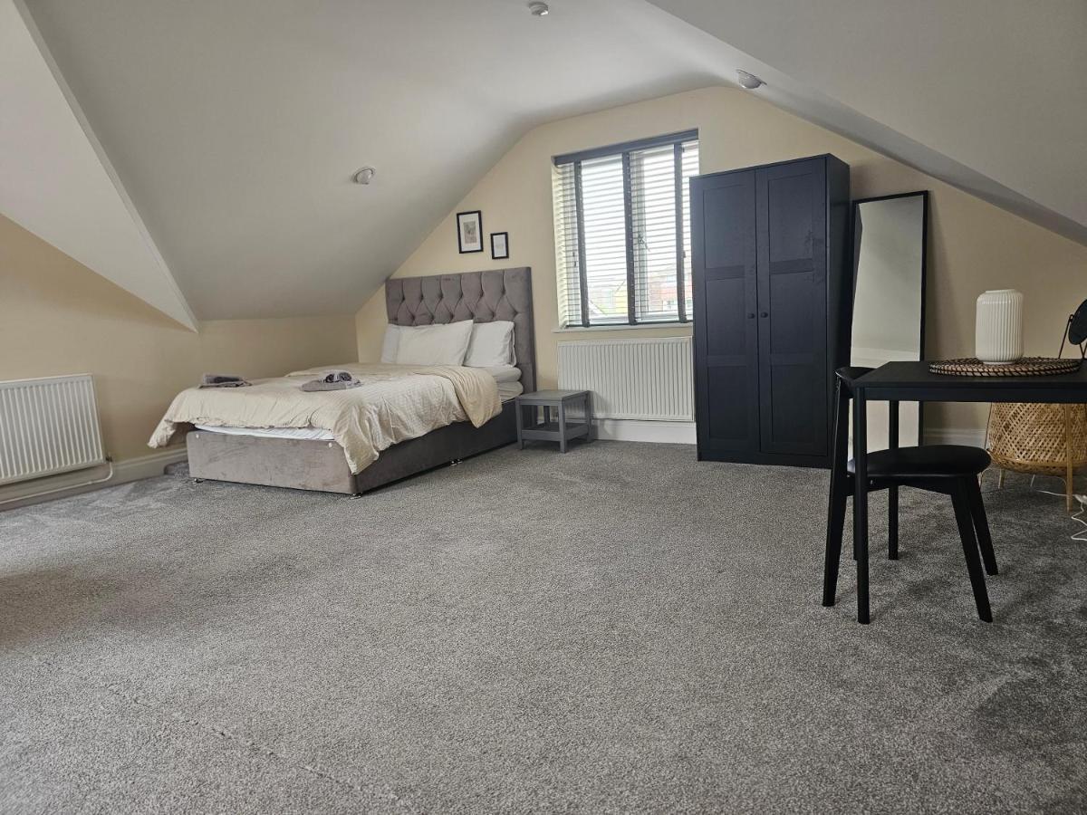 Lovely 1-Bed Loft In Newport Exterior photo